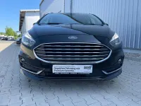 Gebraucht Ford S-MAX Titanium 150 PS (110 kW) 2020 Schwarz Van / Kleinbus