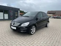 Gebraucht Mercedes B200 Sport 136 PS (100 kW) 2009 Schwarz Van / Kleinbus