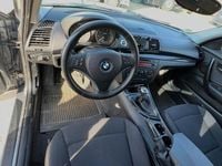 Gebraucht BMW 116 122 PS (89 kW) 2010 Grau Kleinwagen