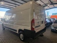Gebraucht Peugeot Boxer 163 PS (119 kW) 2017 Weiß Van