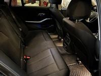 Gebraucht BMW 318 Advantage 150 PS (110 kW) 2022 Grau Kombi