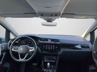 Gebraucht VW Touran Highline 150 PS (110 kW) 2022 Reflexsilber metallic (metallic) Van / Kleinbus