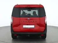 Gebraucht Ford Tourneo Courier Titanium 125 PS (91 kW) 2025 Rot Van / Kleinbus