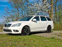 Gebraucht Skoda Octavia RS 170 PS (125 kW) 2011 Weiß Kombi