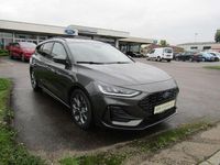 Neu Ford Focus ST-Line X 155 PS (114 kW) 2025 Magneticgrau (metallic) Kombi