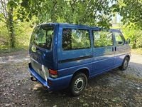 Second-hand VW T4 151 CP (111 kW) 1998 Albastru Van