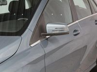 Gebraucht Mercedes B200 Style 156 PS (114 kW) 2014 Blau Van / Kleinbus