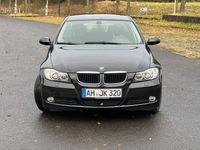 gebraucht BMW 320 i //Scheckheftgepflegt// Alpine Soundsystem// Xenon