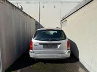 Gebraucht Ford Focus Ambiente 101 PS (74 kW) 2003 Silber Kombi