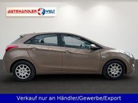 Gebraucht Hyundai i30 99 PS (72 kW) 2013 Braun Limousine