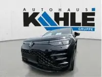 Neu VW Tayron R-line 150 PS (110 kW) 2026 Schwarz (grenadillschwarz) SUV