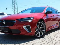 Usata Opel Insignia 230 CV (169 kW) 2021 Rosso Station wagon