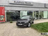 Second-hand VW T-Roc Life 116 CP (85 kW) 2025 Negru SUV