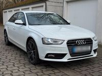 Gebraucht Audi A4 177 PS (130 kW) 2014 Weiß Limousine
