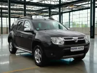 Gebraucht Dacia Duster 105 PS (77 kW) 2011 Schwarz SUV