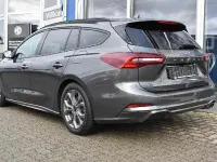 Używany Ford Focus ST-Line 155 KM (114 kW) 2024 Czerwony Kombi