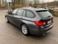 Gebraucht BMW 320 184 PS (135 kW) 2013 Grau Kombi