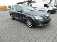 Gebraucht Mercedes C200 Avantgarde 136 PS (100 kW) 2009 Tenoritgrau Kombi