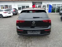 Gebraucht VW Golf VIII Life 150 PS (110 kW) 2025 Schwarz Limousine