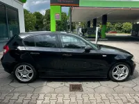 Gebraucht BMW 118 122 PS (89 kW) 2004 Schwarz Kleinwagen