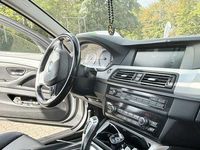 Gebraucht BMW 525 258 PS (189 kW) 2010 Silber Limousine