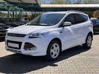 Gebraucht Ford Kuga Individual 179 PS (131 kW) 2015 Frostweiß SUV