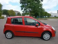 Gebraucht Renault Modus 75 PS (55 kW) 2012 Rot Van / Kleinbus