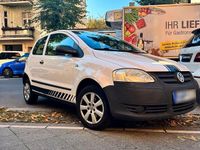 Gebraucht VW Fox 54 PS (39 kW) 2008 Weiß Kleinwagen