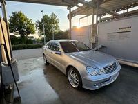 Gebraucht Mercedes 200 122 PS (89 kW) 2007 Silber Limousine