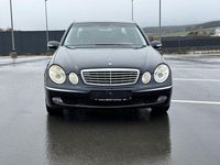 Gebraucht Mercedes E240 Elegance 177 PS (130 kW) 2002 Schwarz Limousine