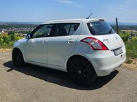 Usado Suzuki Swift Comfort 94 CV (69 kW) 2011 Blanco Utilitario