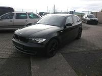 Gebraucht BMW 116 122 PS (89 kW) 2009 Schwarz Kleinwagen