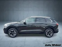 Gebraucht VW Touareg R-line 231 PS (169 kW) 2025 Schwarz SUV