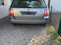 Second-hand VW Passat 115 CP (84 kW) 2002 Gri Break