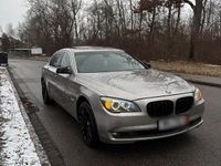 Gebraucht BMW 730 245 PS (180 kW) 2011 Gold Limousine