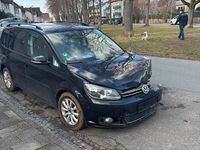 Gebraucht VW Touran 116 PS (85 kW) 2012 Schwarz Van / Kleinbus