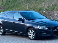 gebraucht Volvo V60 2.0 D4 Sport Race Packet 190 ps Euro 6b gültigen TÛV