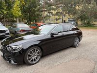 Gebraucht Mercedes E220 AMG 200 PS (147 kW) 2024 Schwarz Limousine