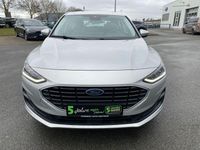 Gebraucht Ford Focus Titanium 125 PS (91 kW) 2023 Polarsilber (metallic) Limousine