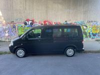 Usata VW Caravelle 105 CV (77 kW) 2005 Nero Furgone
