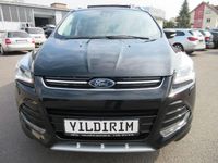 Gebraucht Ford Kuga Individual 150 PS (110 kW) 2015 Schwarz SUV
