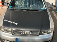 Second-hand Audi A4 125 CP (91 kW) 1994 Gri Berlinǎ
