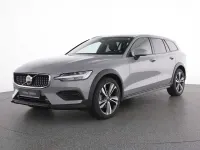 Gebraucht Volvo V60 CC 145 PS (106 kW) 2024 Kombi