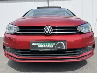 Gebraucht VW Touran Highline 150 PS (110 kW) 2022 Rot Van / Kleinbus