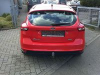 Brugt Ford Focus Trend 125 HK (91 kW) 2015 Rød Hatchback