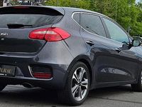 Gebraucht Kia Ceed Spirit 135 PS (99 kW) 2016 Grau Kleinwagen