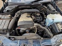 Gebraucht Mercedes C180 122 PS (89 kW) 1999 Blau Limousine