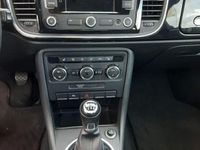Usata VW Beetle Design 105 CV (77 kW) 2012 Nero Utilitaria