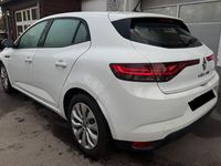 Gebraucht Renault Mégane IV 95 PS (69 kW) 2021 Weiß Limousine