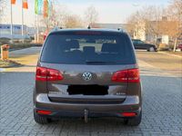 Gebraucht VW Touran 140 PS (102 kW) 2012 Braun Van / Kleinbus